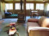 old_livingroom1.jpg (66688 bytes)