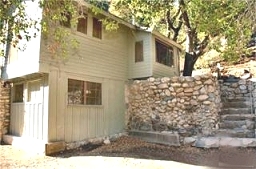 Cabin in Holy Jim Canyon