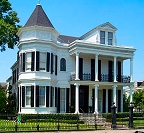 1900 Queen Anne Victorian